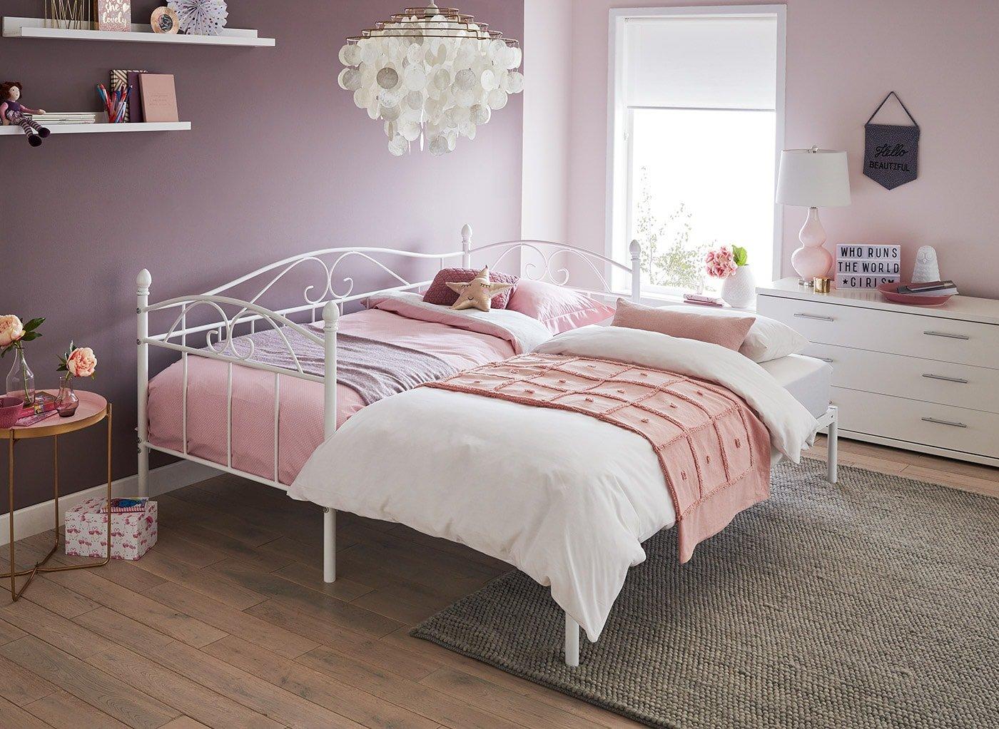 Kylie Metal Day Bed with Pull Out