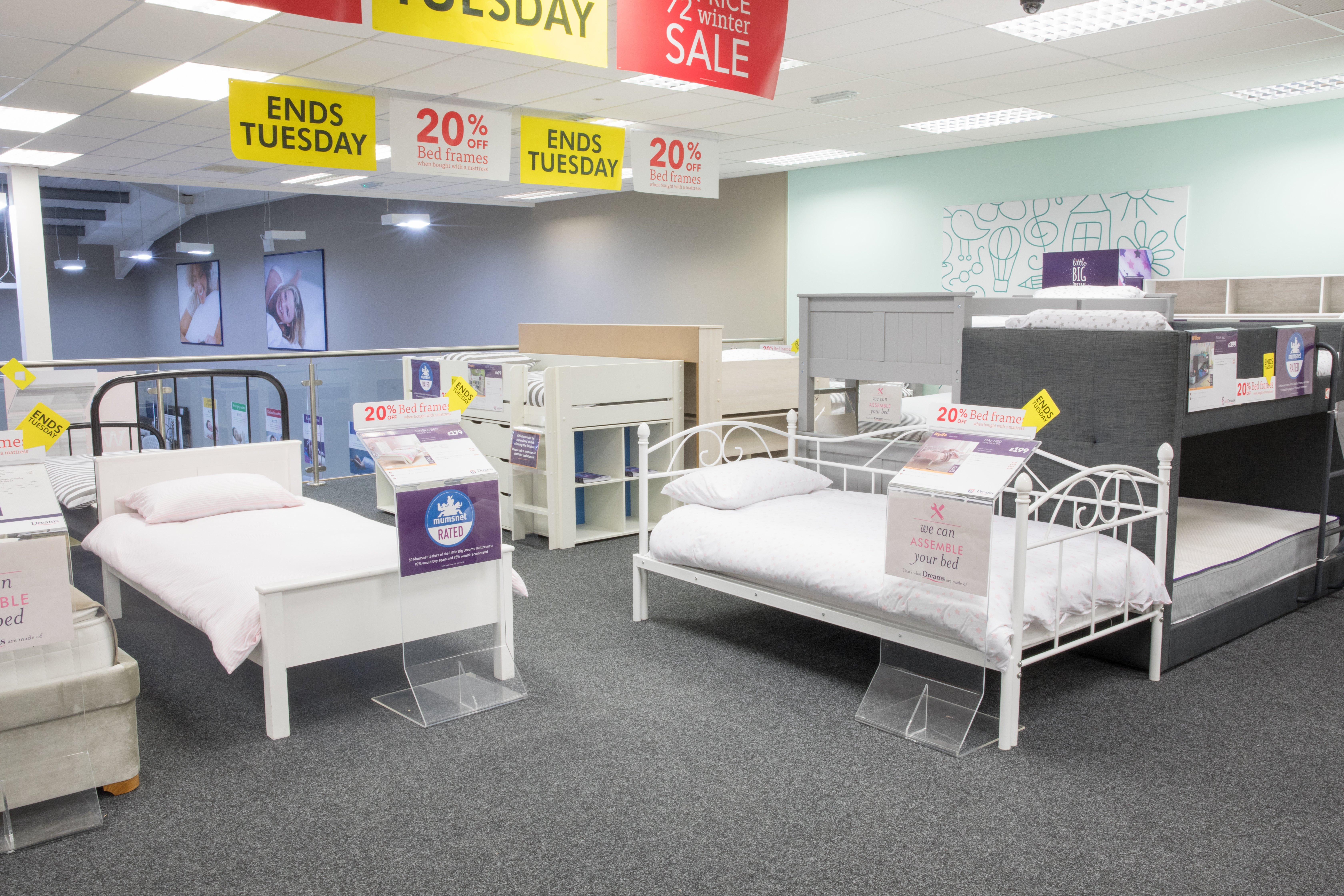 Sofa deals shop straiton