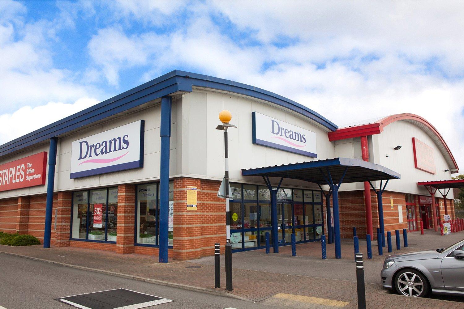 Dreams bed deals superstore