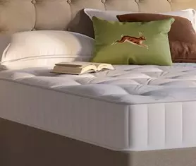 Corner image of a Dingwall mattress.